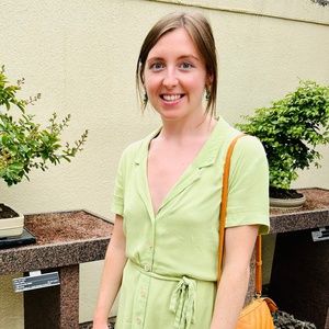 Meet your Posher, Caitlin